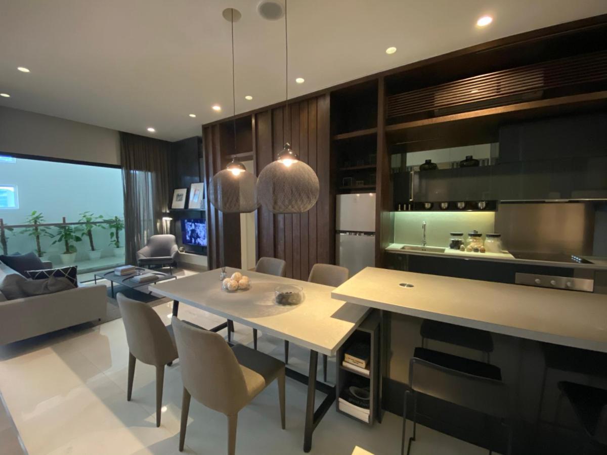 Bunga Suite At Lucentia Bbcc Куала-Лумпур Экстерьер фото